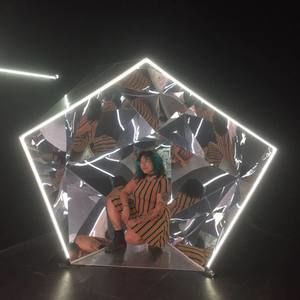 Meet your Posher, Jennifer